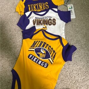 NFL Minnesota Vikings Baby Bodysuit Set - Purple & Gold
